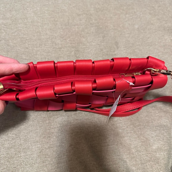 Anthropologie Puffy Woven Red and Pink Woven Clutch Or Crossbody - Picture 10 of 12